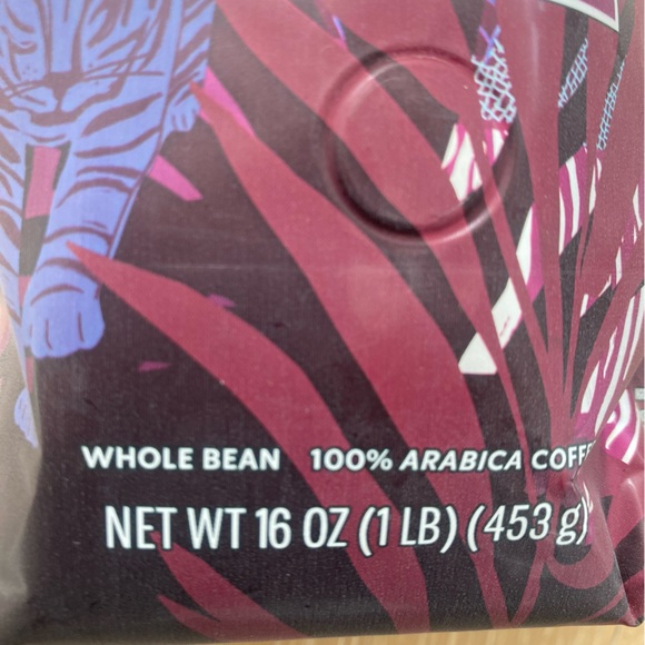 ⭐️Starbucks⭐️ Dark Roast Sumatra coffee ground— 100% Arabica — 1 pound bag - Picture 2 of 6